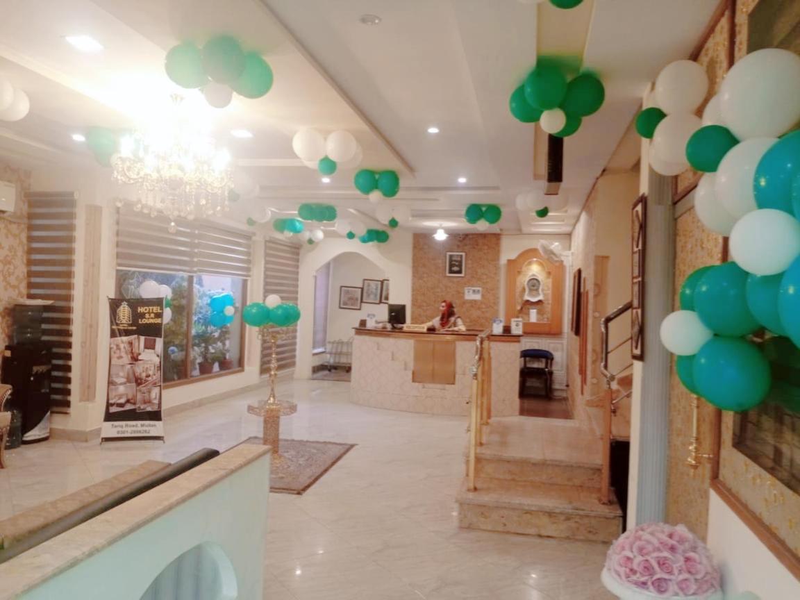 Hotel S.R. Lounge Multan Exterior photo