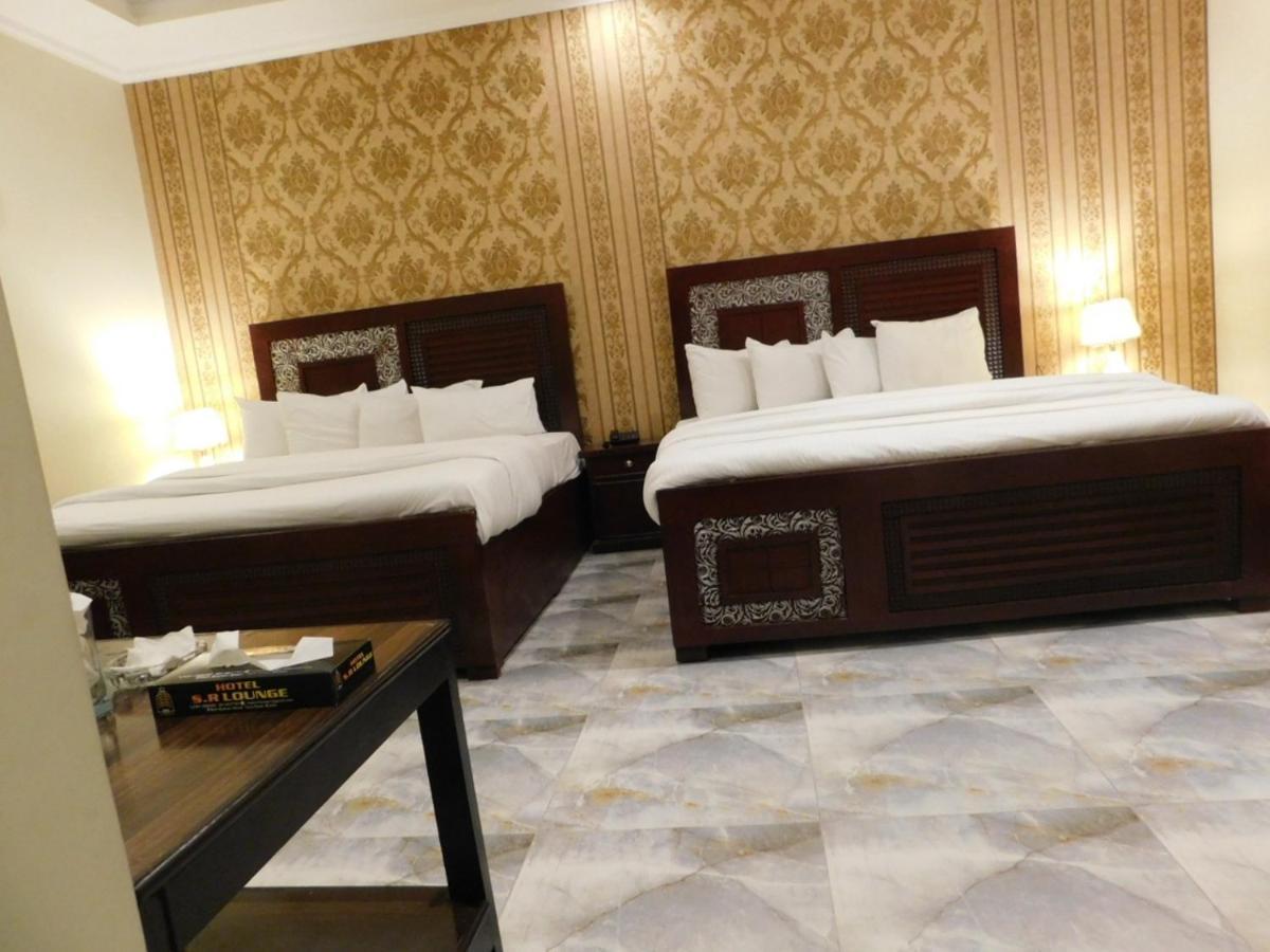 Hotel S.R. Lounge Multan Exterior photo